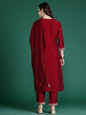 Color_Maroon