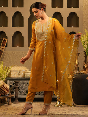 Color_Mustard