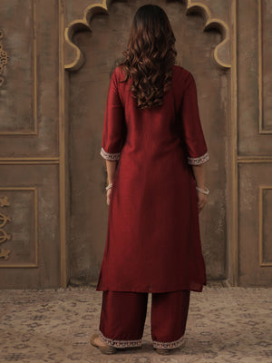 Color_Maroon