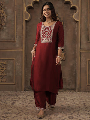 Color_Maroon