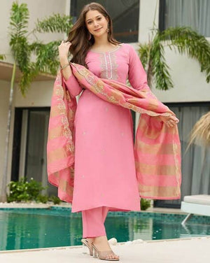 Color_Pink