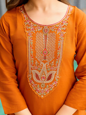 Color_Orange