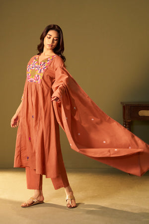 Color_Orange