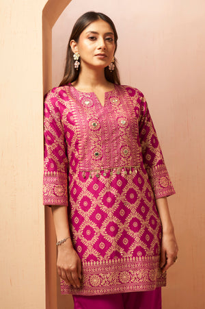 Color_Pink