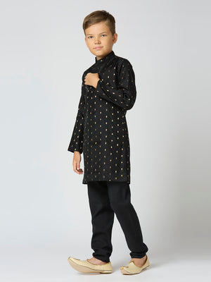 Color_Black