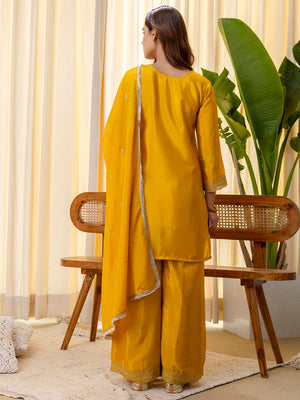 Color_MUSTARD