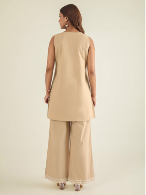 Color_Beige