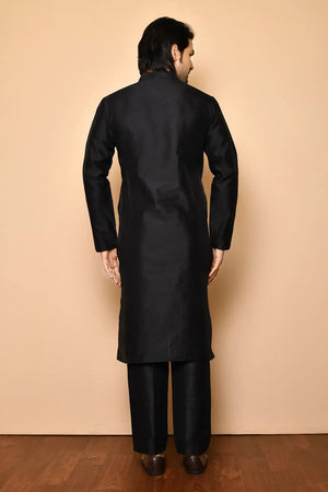 Color_Black