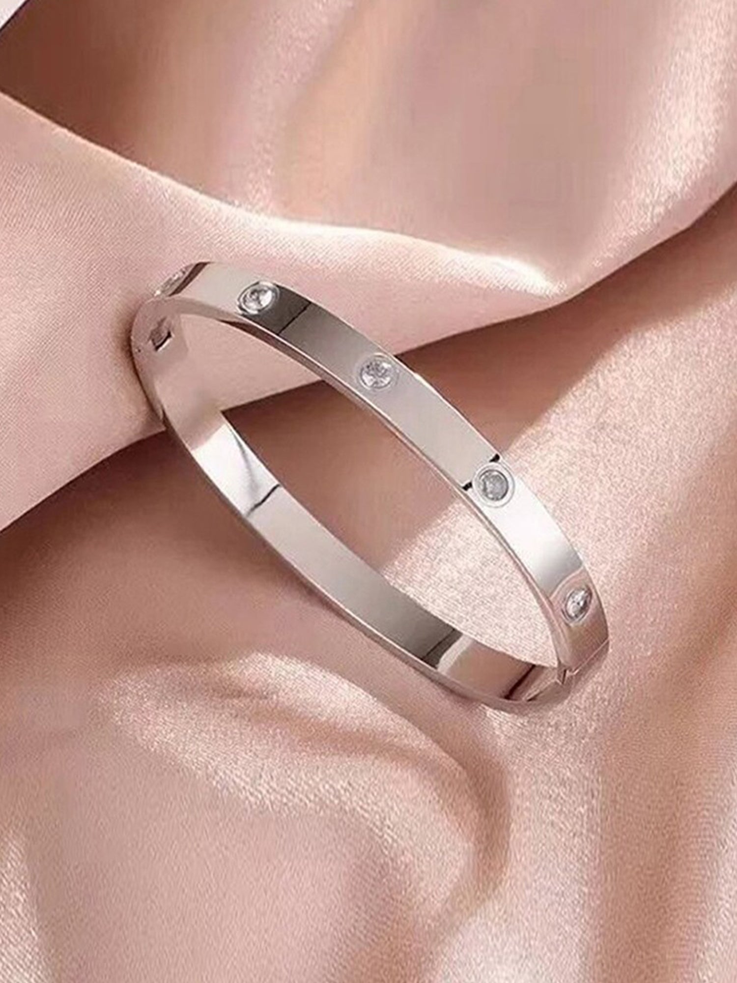 Color_Silver