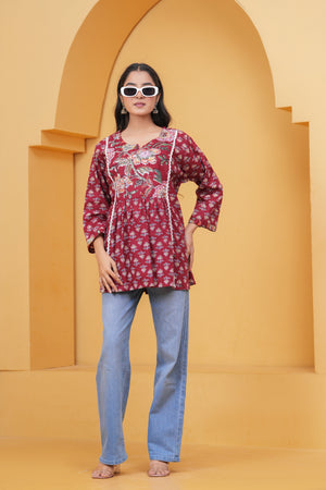 Color_Maroon