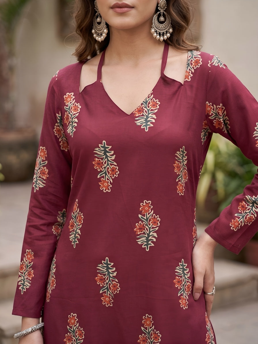 Color_Maroon