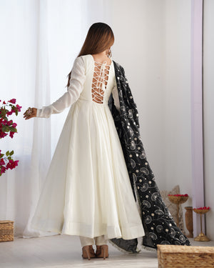 Color_White