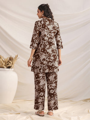 Color_Brown