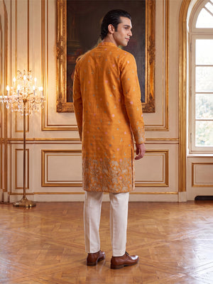 Color_Orange