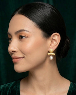 Color_ Gold