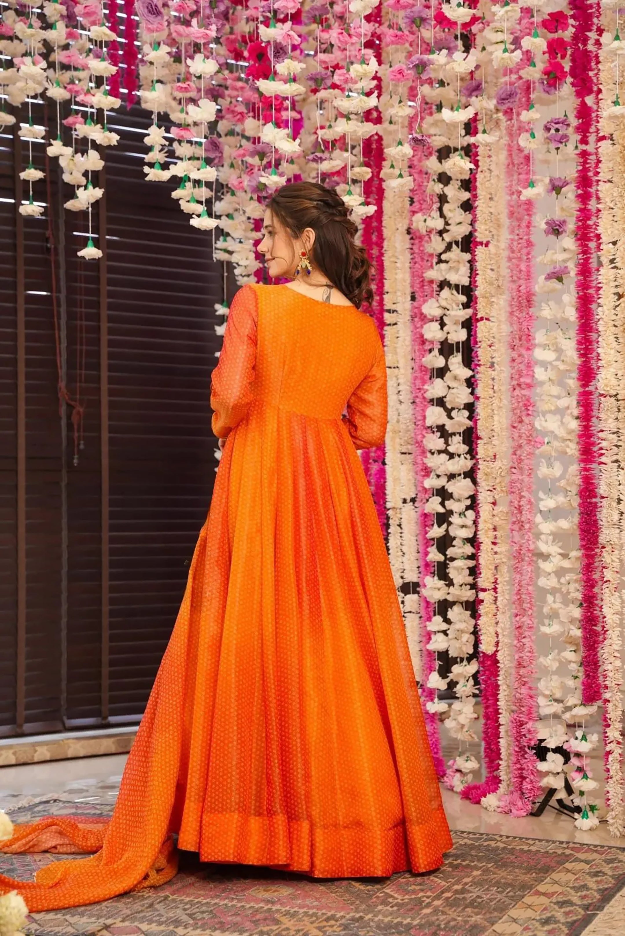 Color_ORANGE