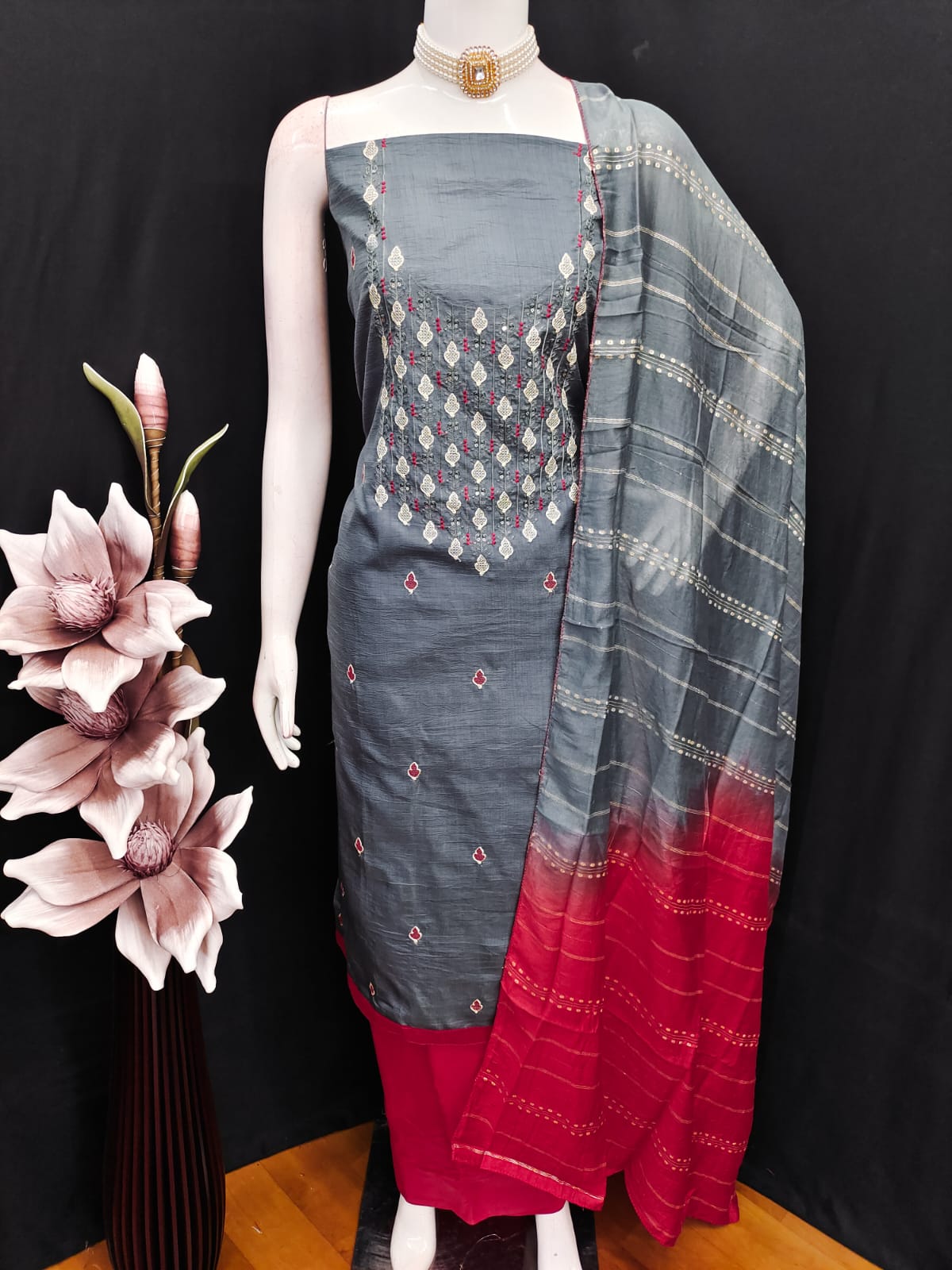 Color_Grey