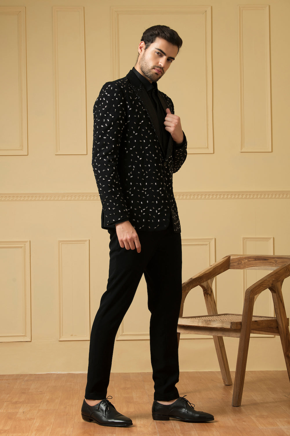 Men's Black Beads Blazer