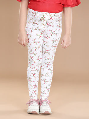 Color_Cream & Red
