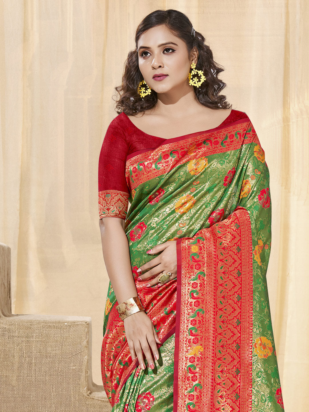 Women's Green KanJivaram Silk Woven Work Traditional Tassle Saree