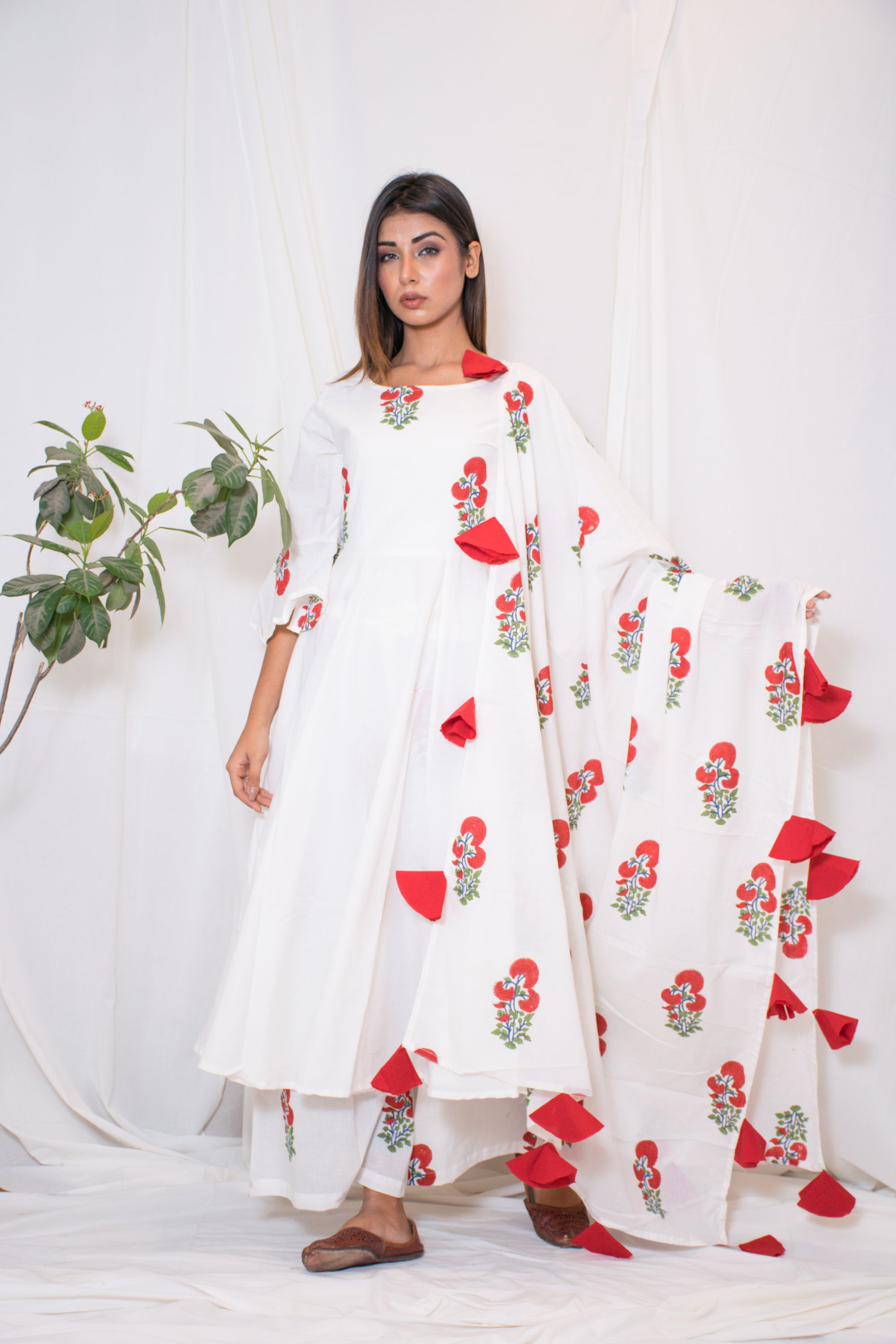 Women's White Block Printed Anarkali Suit Set (3 Pc Set)