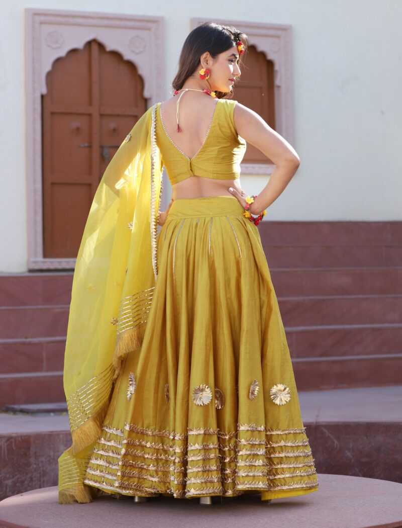 Color_yellow