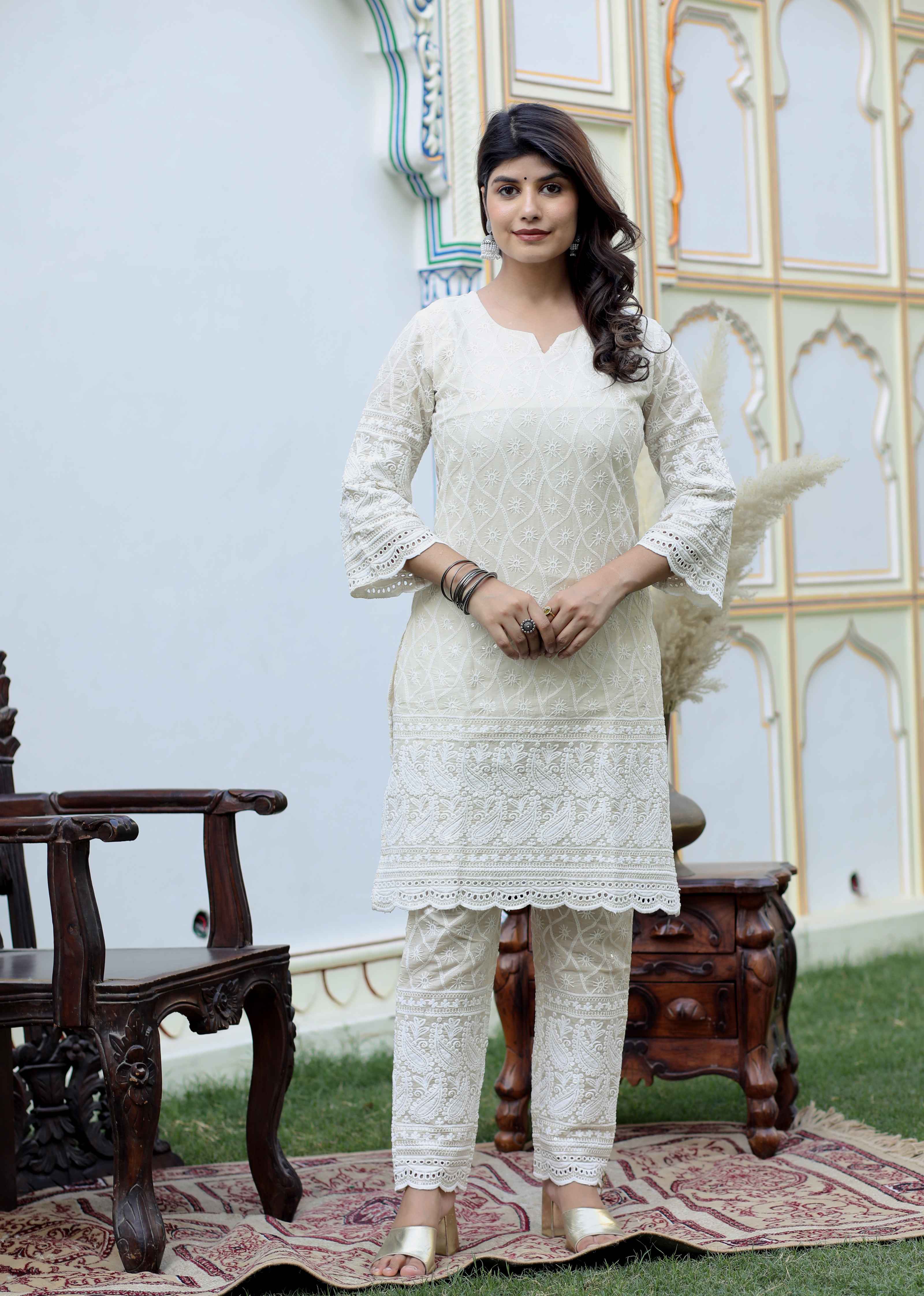Womens Floral Embroidered Key-Holeneck Chikankari Straight Kurta With Palazzo