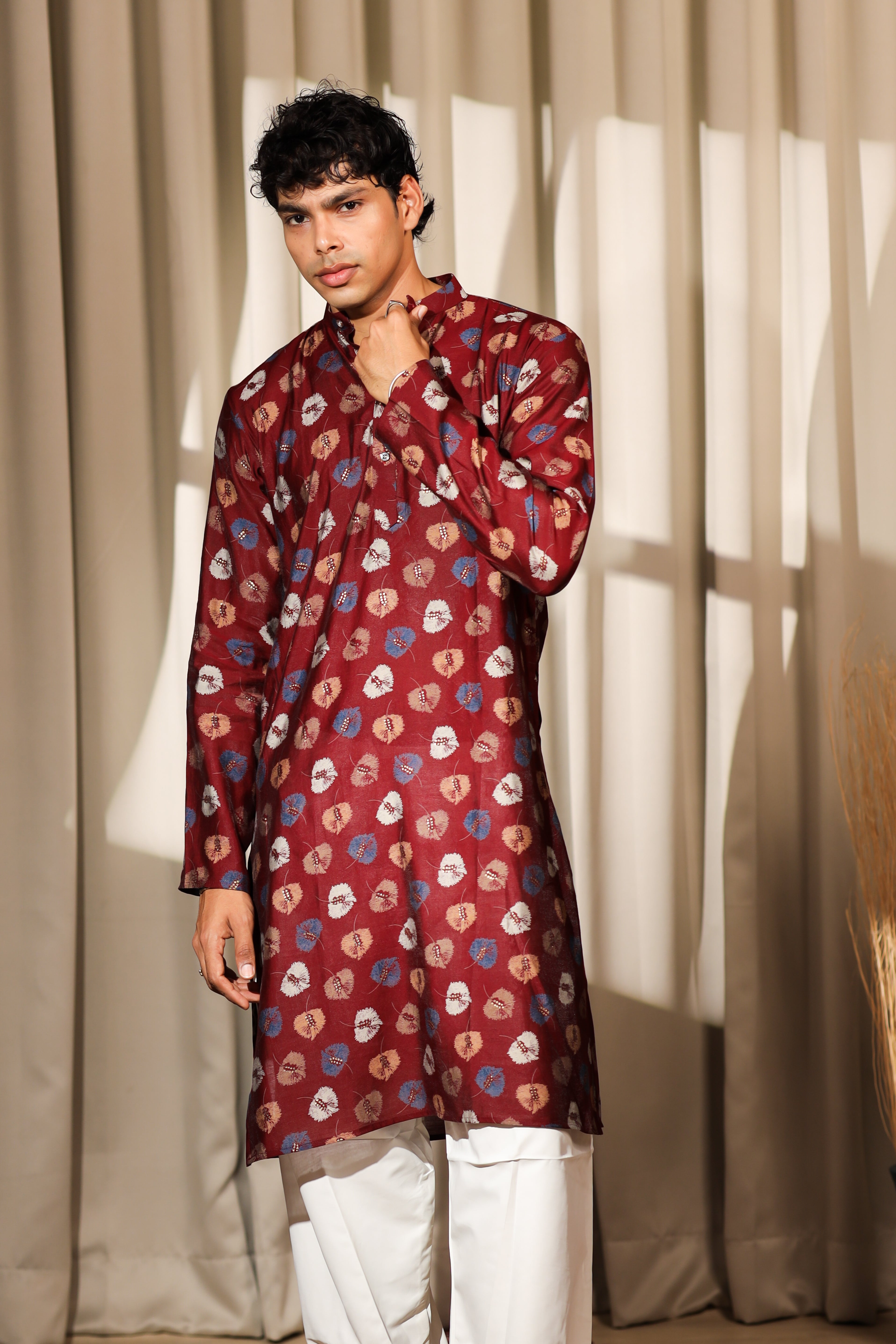 Color_Maroon