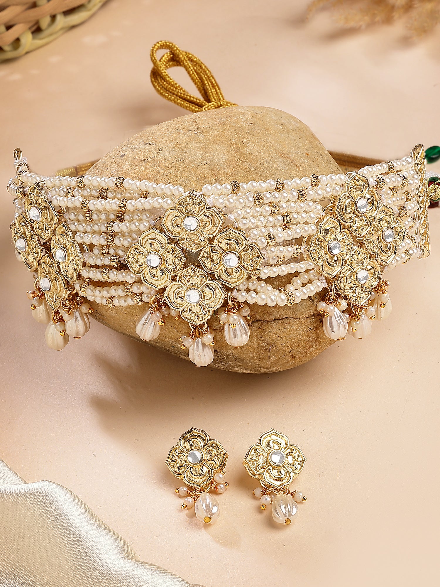 Color_Gold