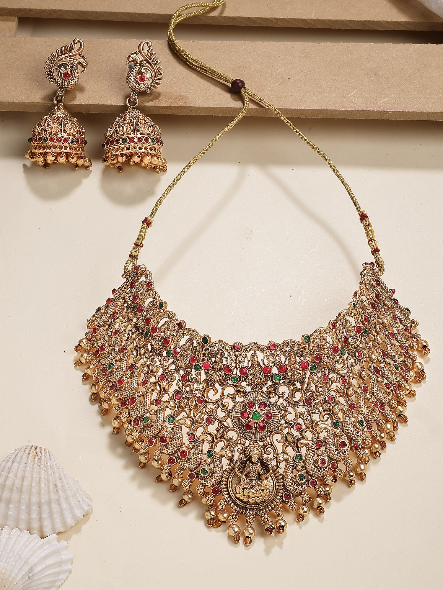Color_Gold