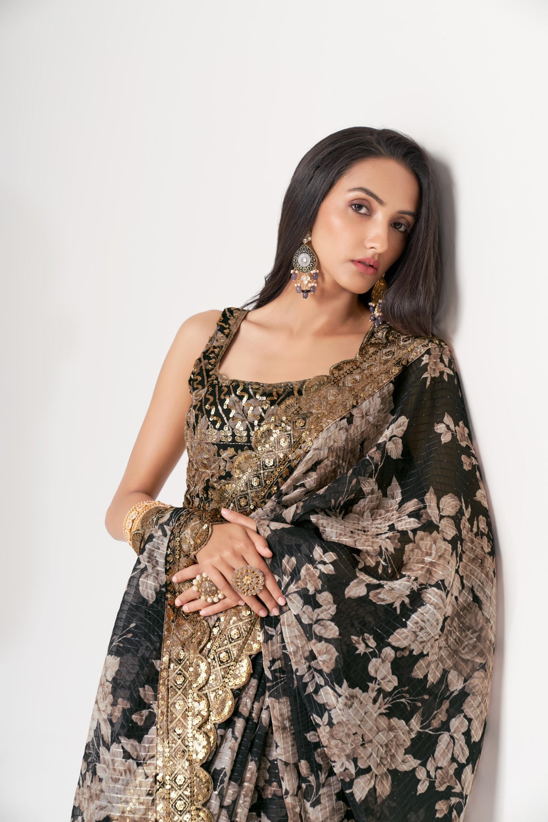 Women's Black Organza Print Saree