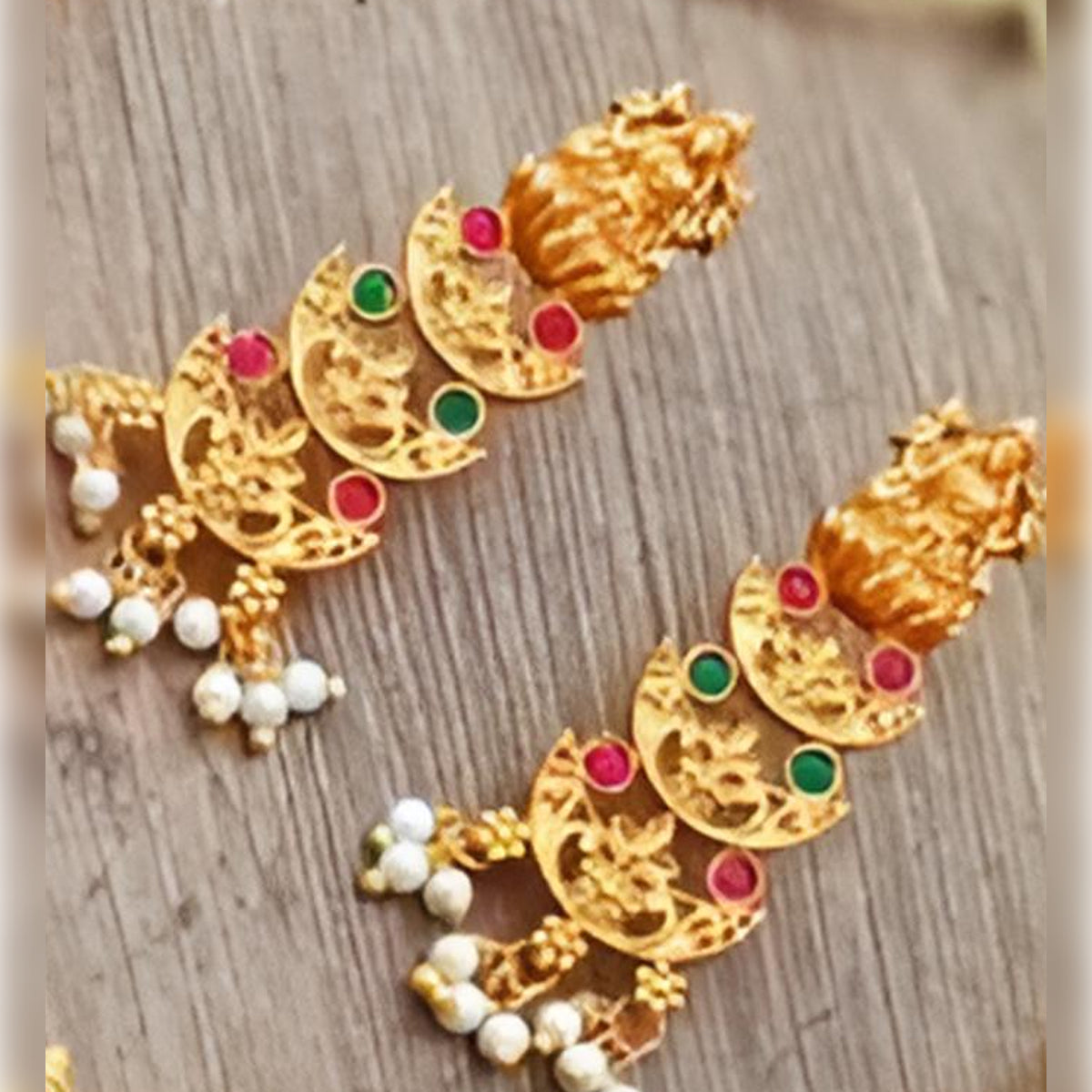Color_Gold