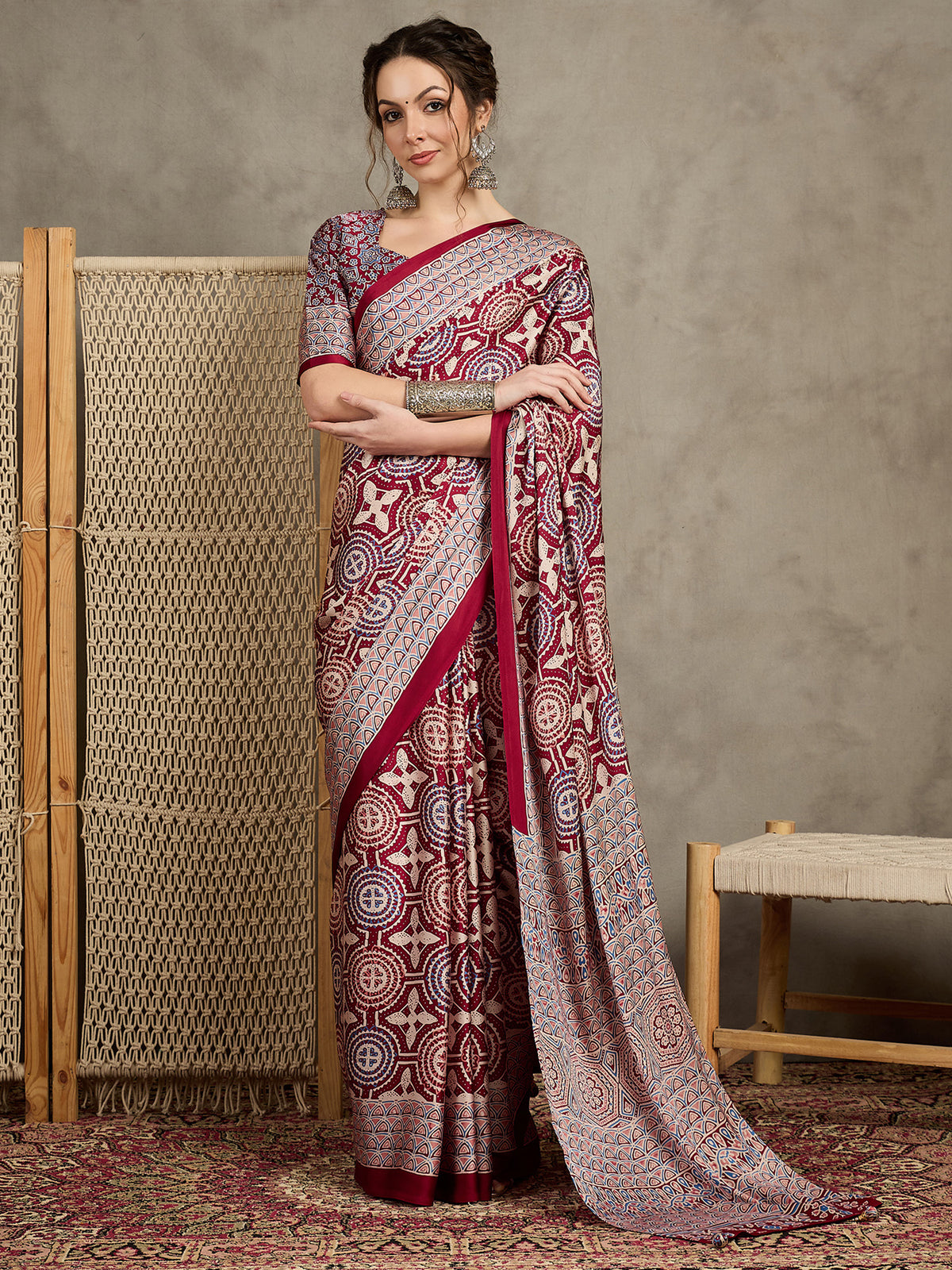 Color_Maroon