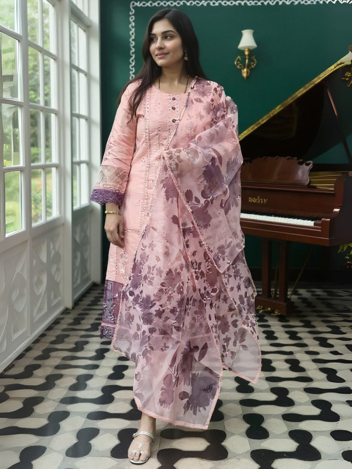 Color_Pink