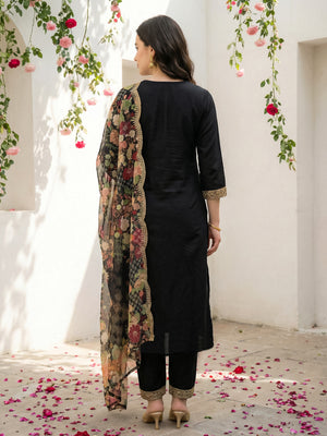 Color_Black
