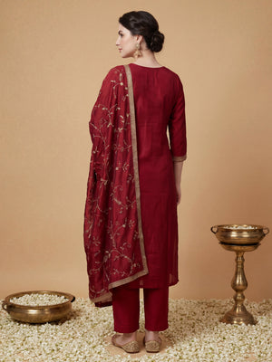 Color_Maroon