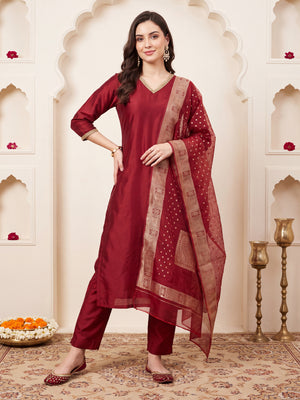 Color_Maroon