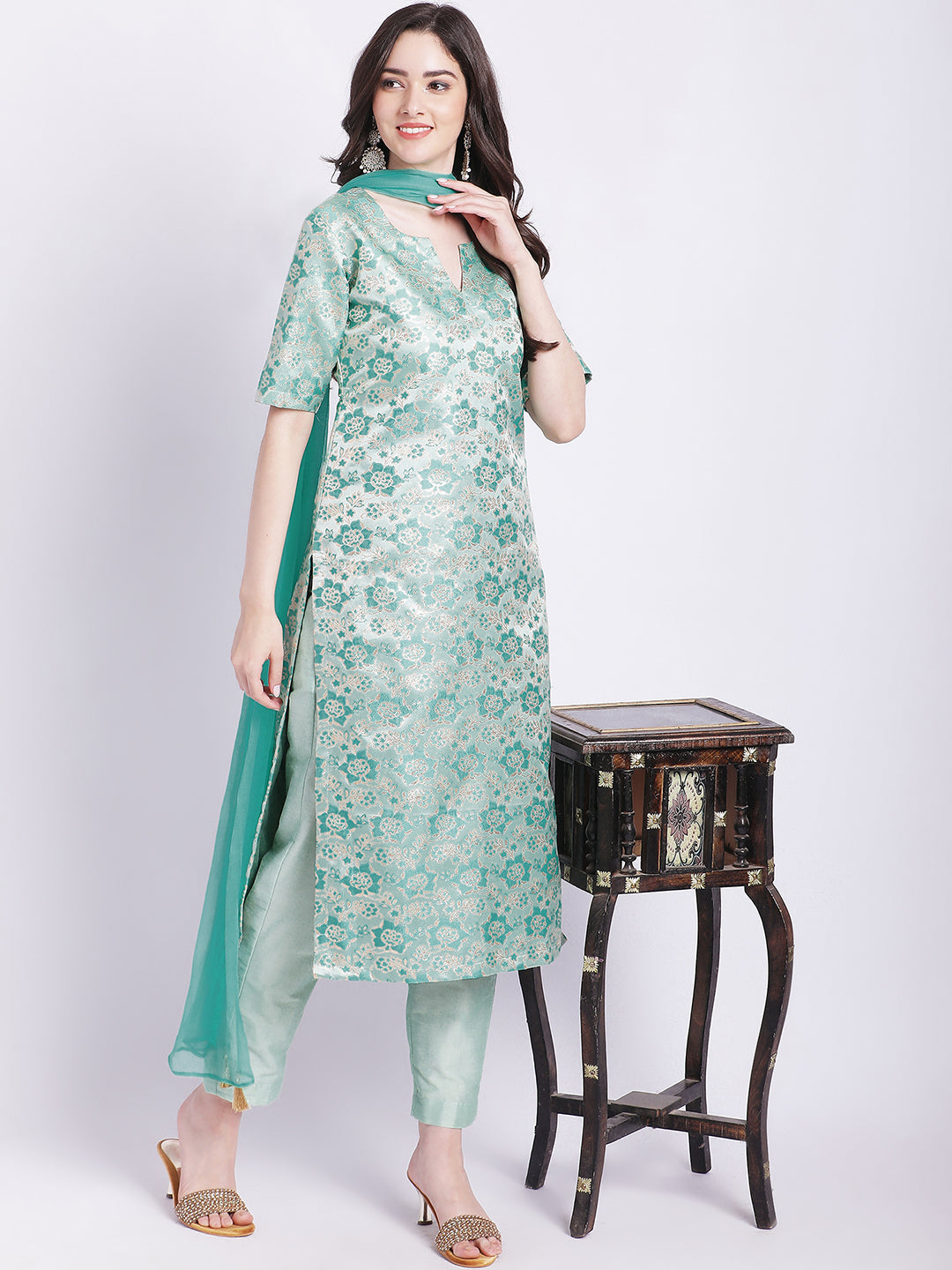 Women's Aqua Green Banarsi Straight Kurti With Pants And Chiffon Dupatta