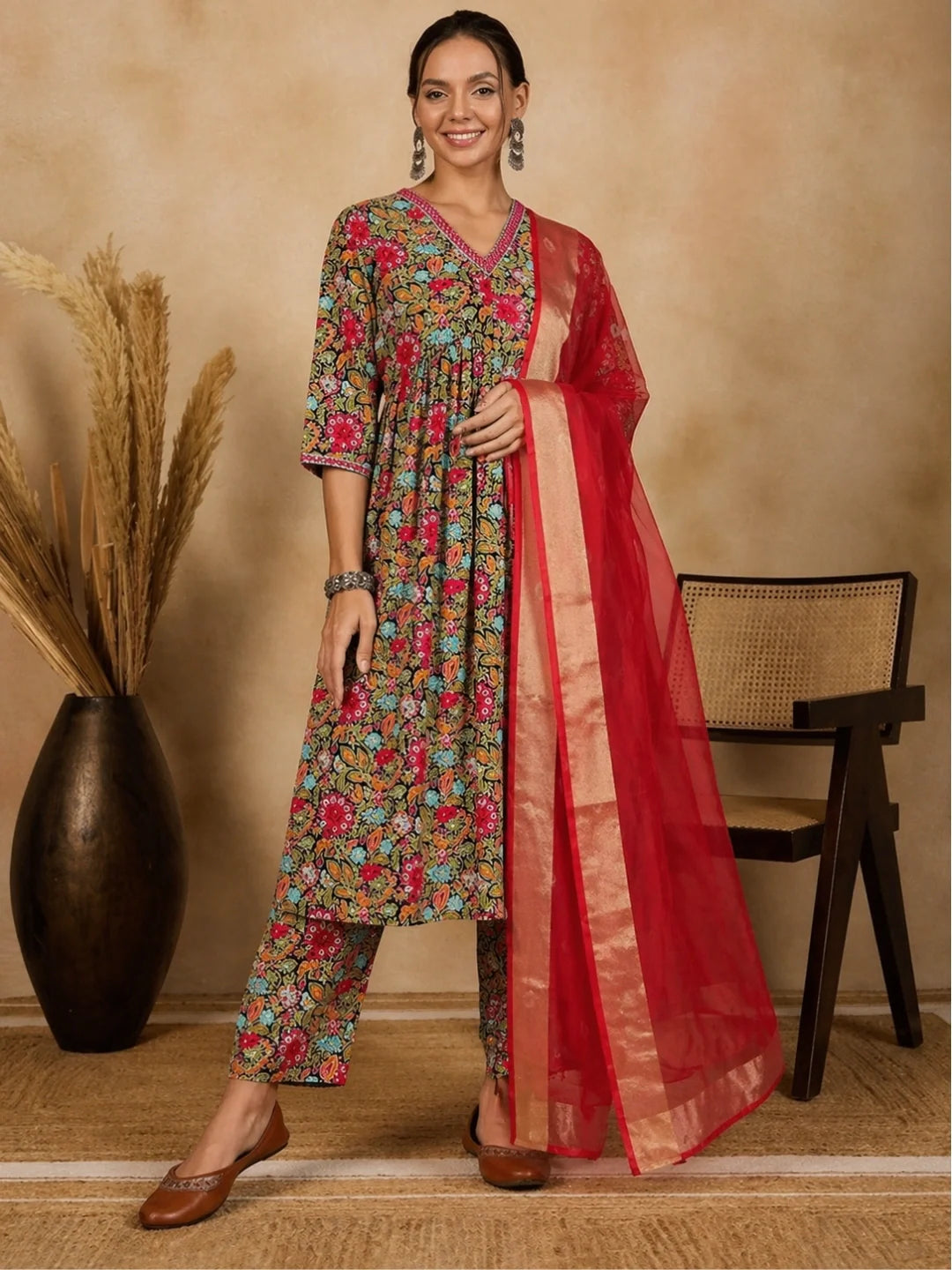 Women's Navy Blue Floral Print Neck Embroidery Naira Cut Kurta set