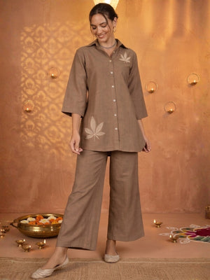Color_Beige