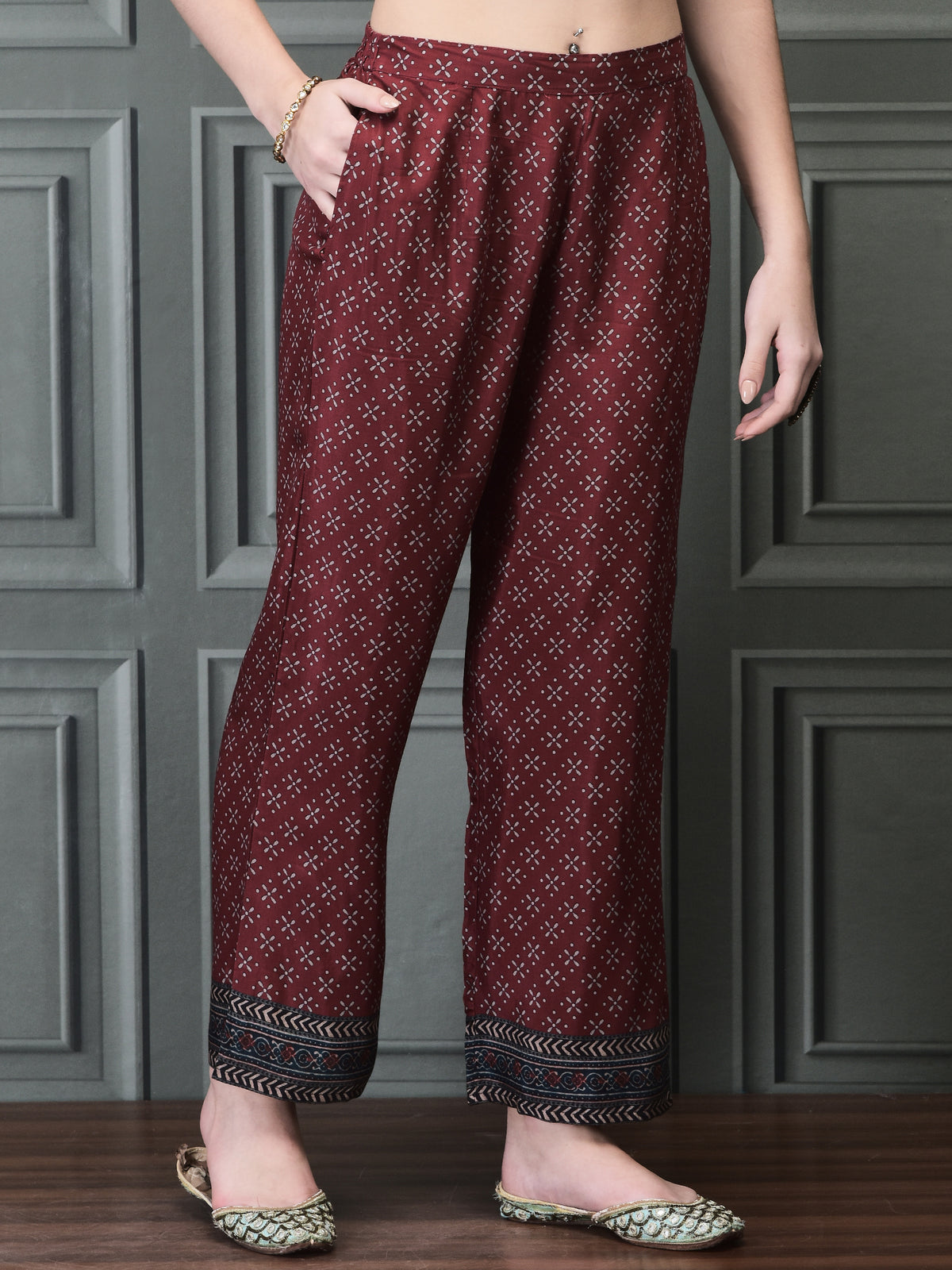 Color_Maroon