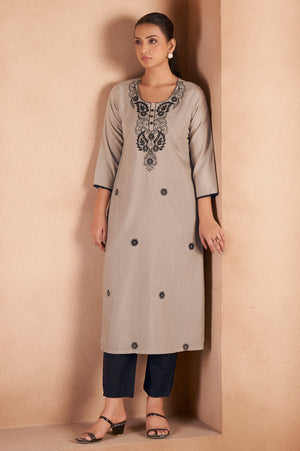 Color_Brown