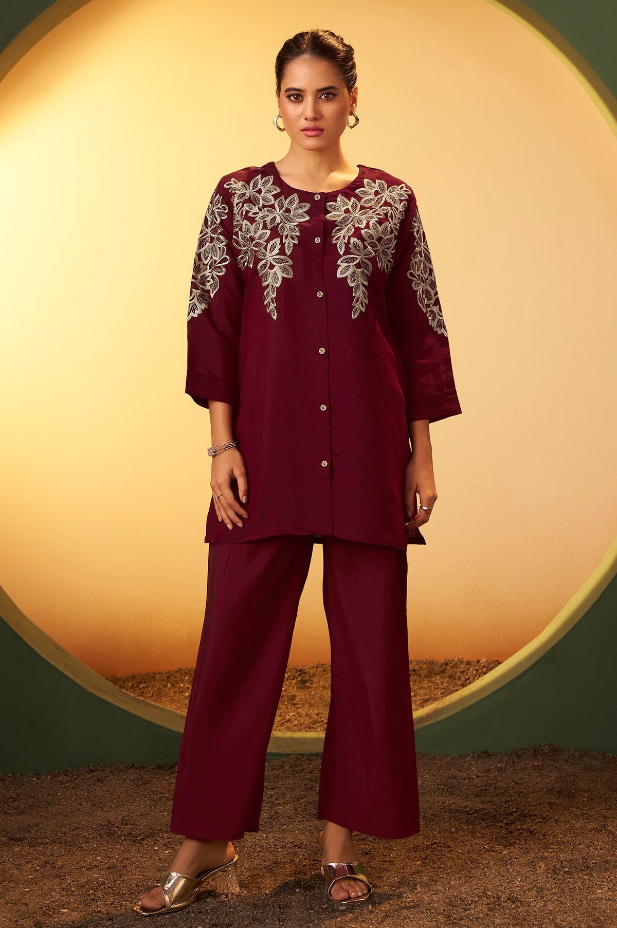 Color_Maroon