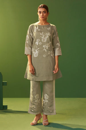Color_Grey