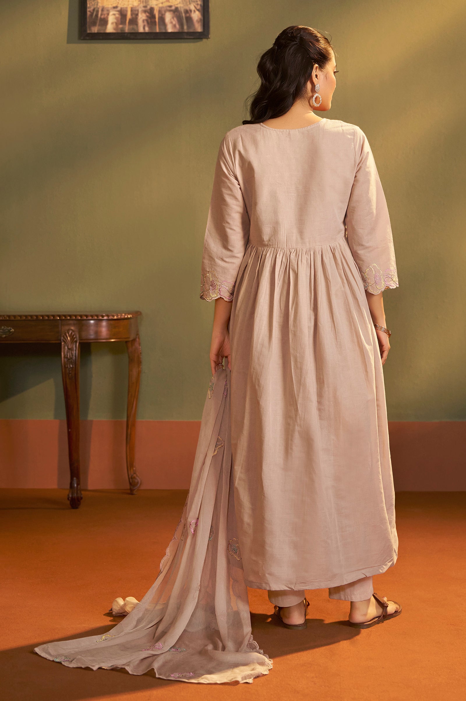 Color_Brown