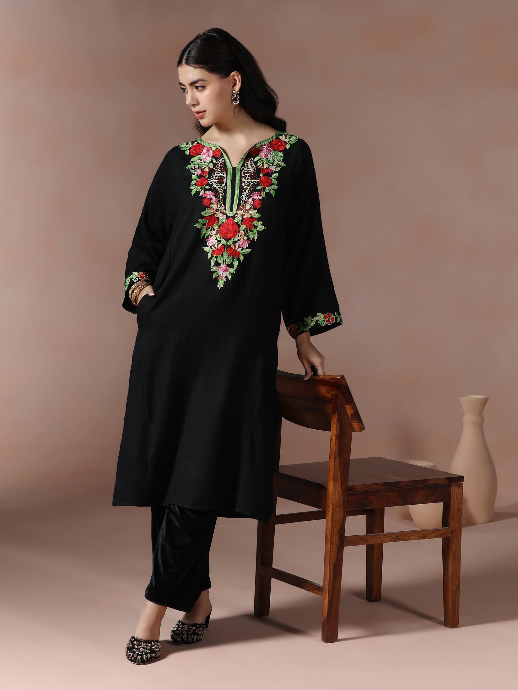 Color_Black