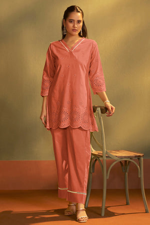 Color_Orange