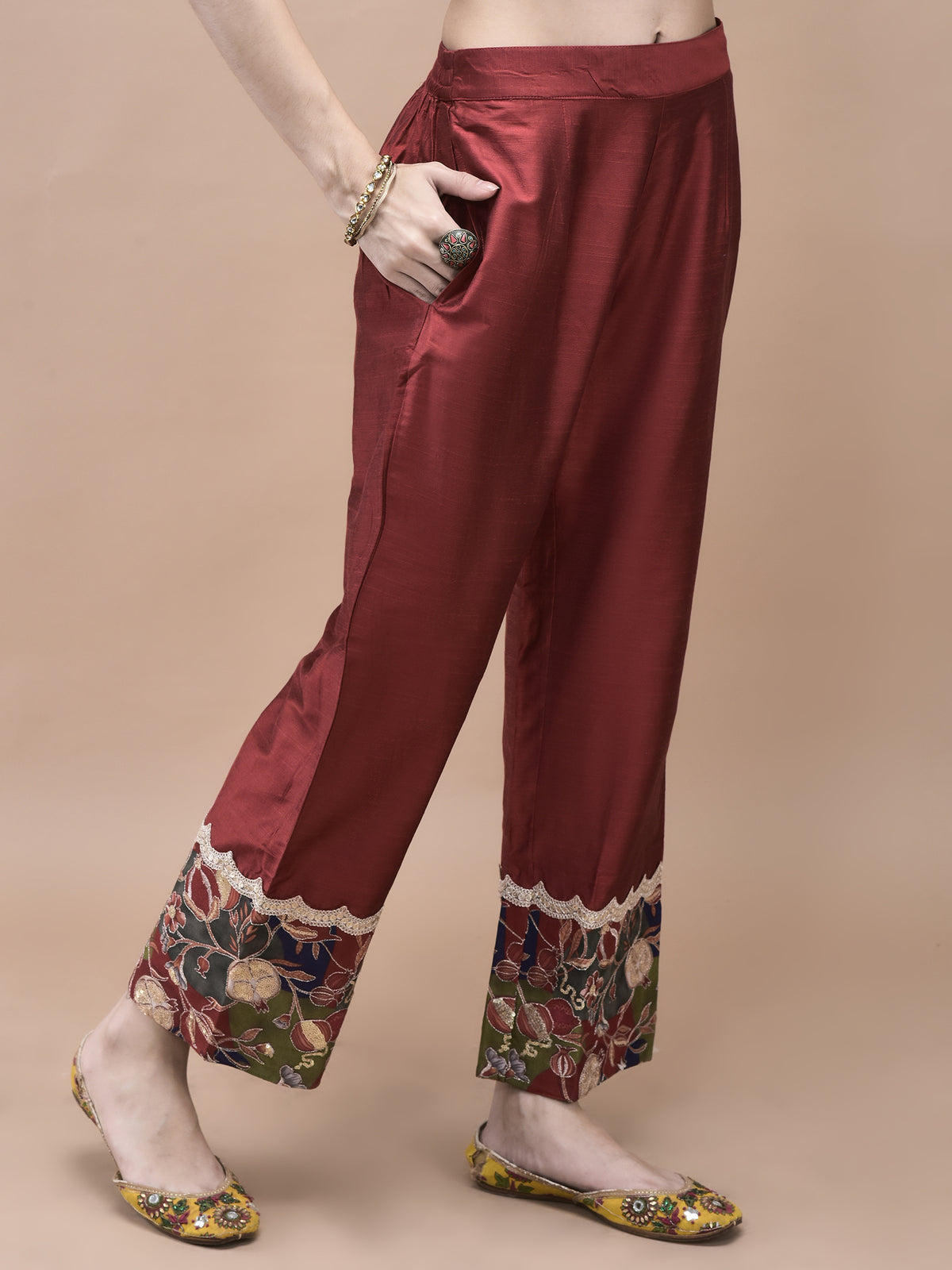Color_Maroon