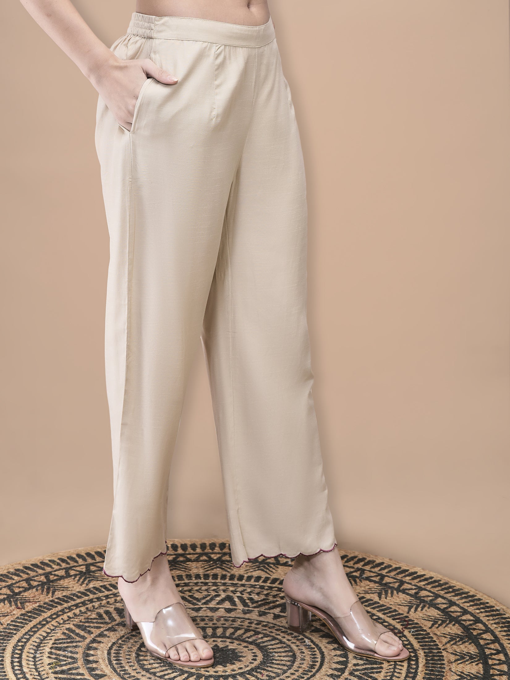 Color_Beige