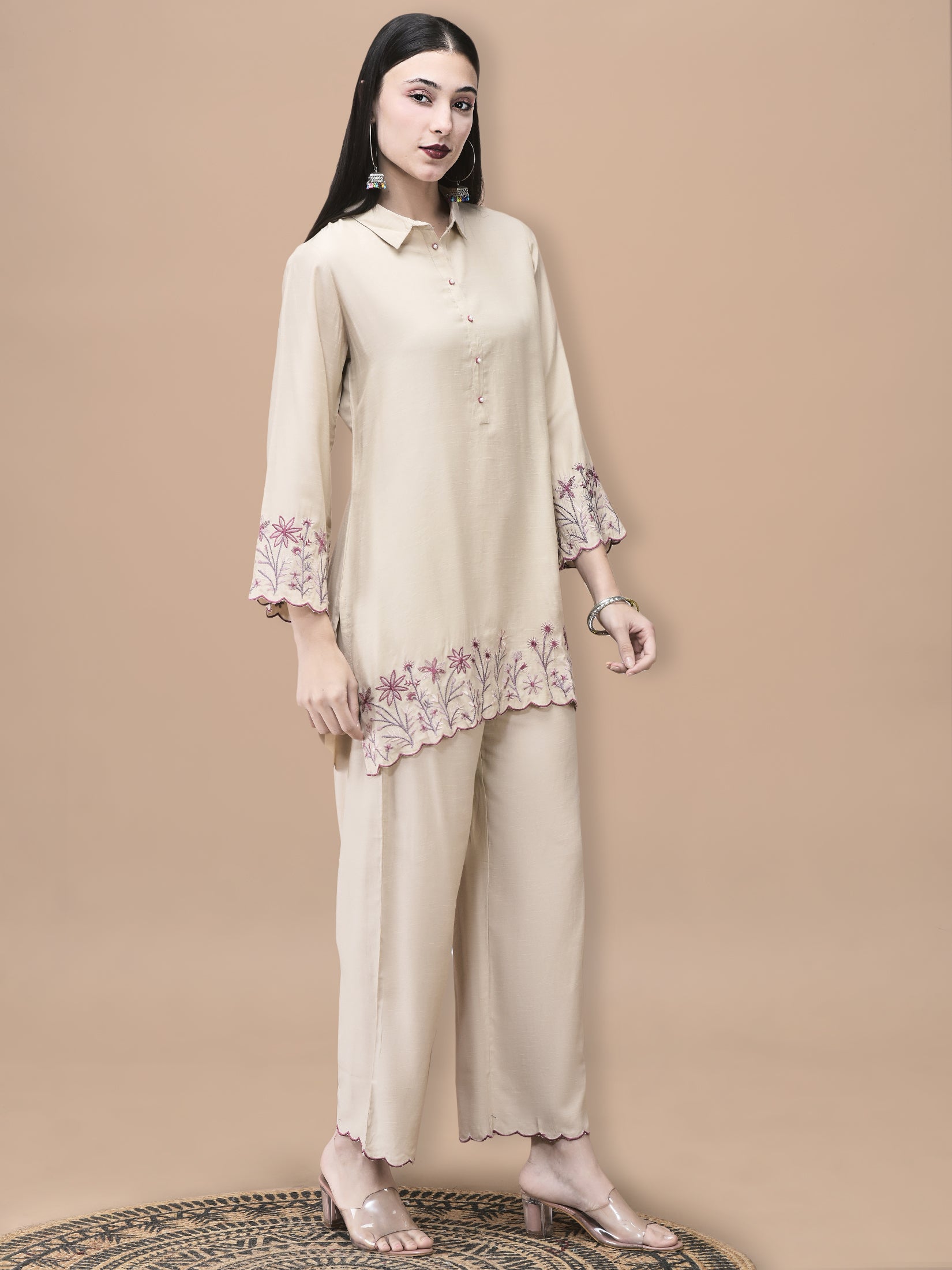 Color_Beige